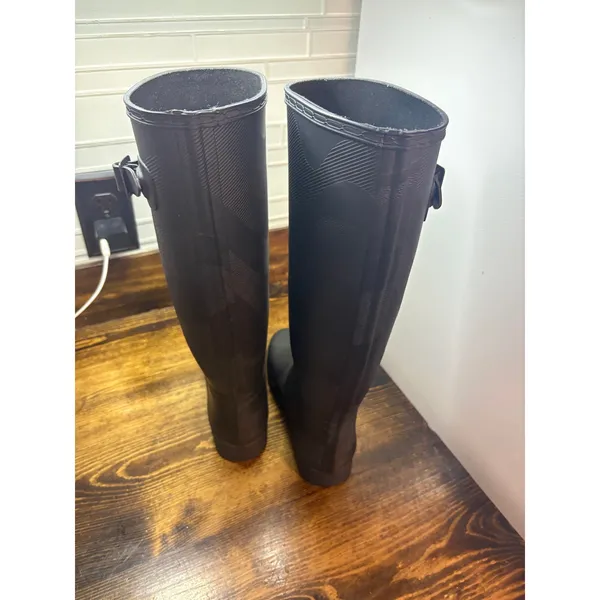 Hunter Tall‎ Black Rain Boots Size 5 - Image 7