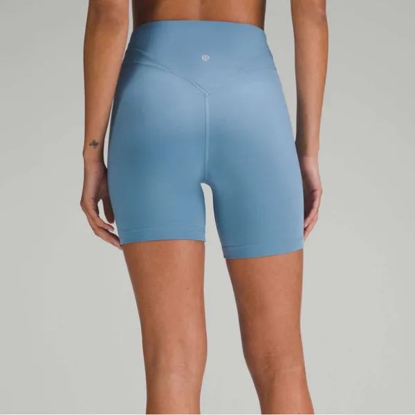 Lululemon Align Curve Seam High-Rise Short 6" Size 4 - Image 2