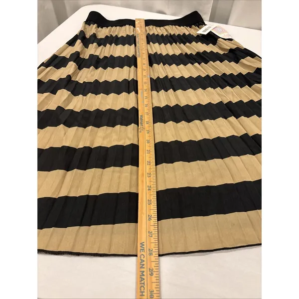 Lularoe -‎ Jill Skirt- Large- NWT- Tan and Black stripe Pleated Accordion - Image 6