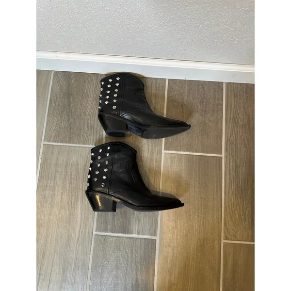 Marc Fisher LTD Black Leather‎ Studded Western Ankle Boots Pointed Toe 8M - Image 3