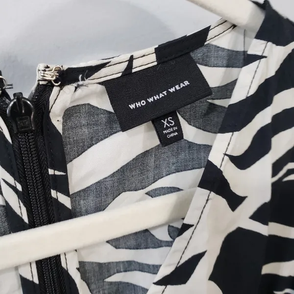 Who What Wear Zebra Print Cutout Maxi Dress XS - Image 3
