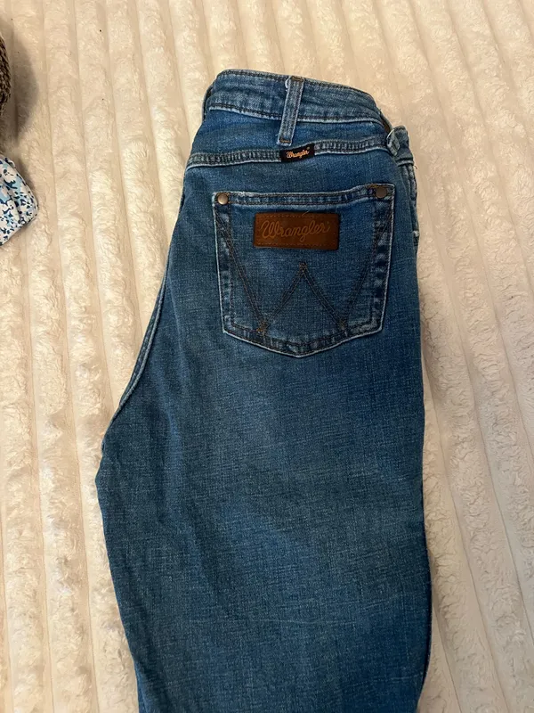 Wrangler Retro Flare Jeans - Image 4