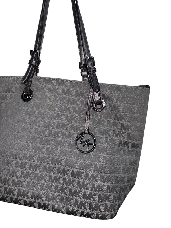 Michael Kors Tote Purse  - Image 7