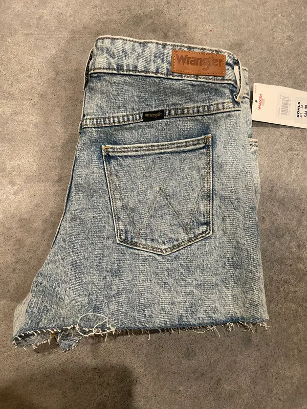 Wrangler Shorts - Image 2