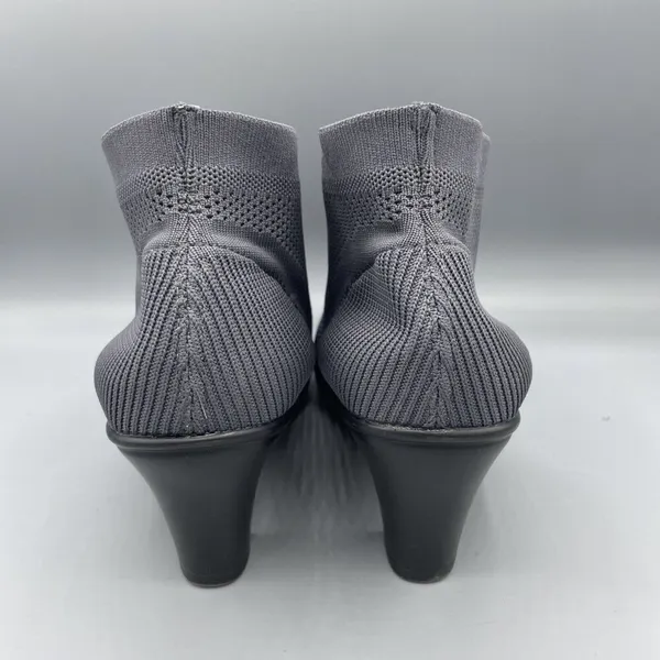 Bernie Mev Doll Womens Heels Boots‎ Gray Sz 9 Stretchy Knit Upper Cushioned - Image 3
