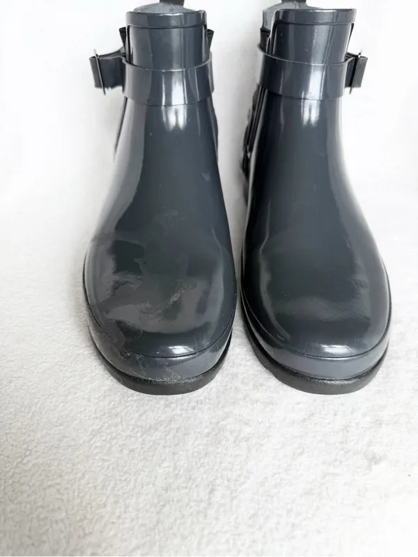 HUNTER Refined Gloss Quilt Chelsea Waterproof Ankle Boots Womens Size 8 Gray - Image 4