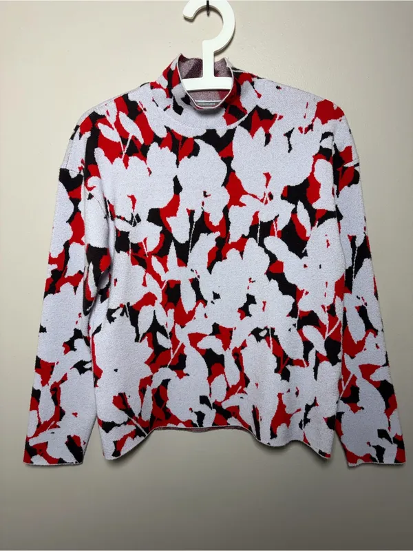 Anthropologie Lizzie Mock Neck Floral Knit Sweater Small - Image 2