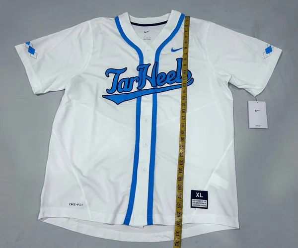 Nike Dri-Fit NC Tarheels Replica Full Button Baseball Jersey XL New - Image 3