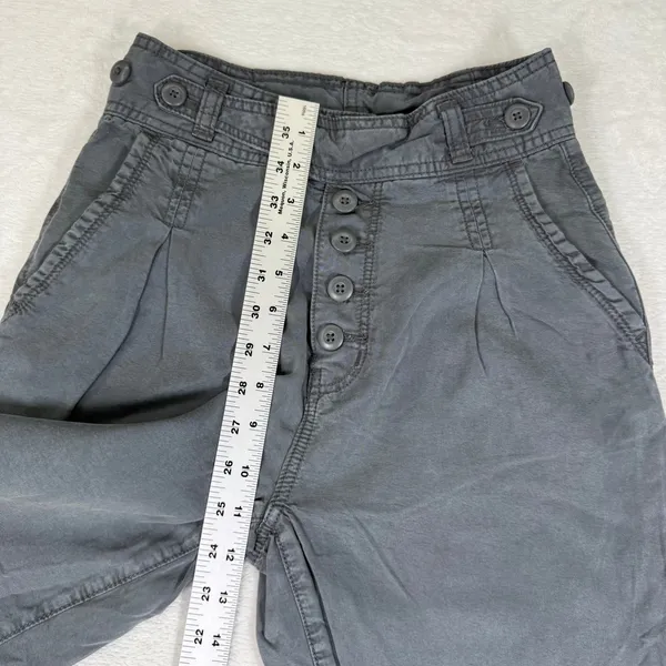 American Eagle Gray Lyocell High Rise Pleated‎ Tapered Button Fly Pants Size 0 - Image 5