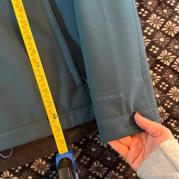 Women’s North Face Windwall Coat - Image 2