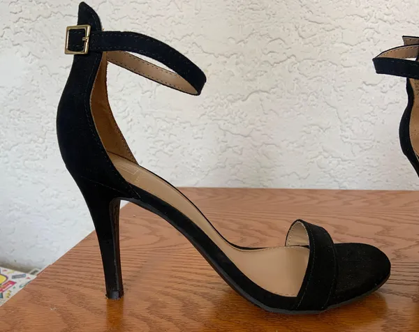 Material Girl Black Velvet High Heels - Image 2