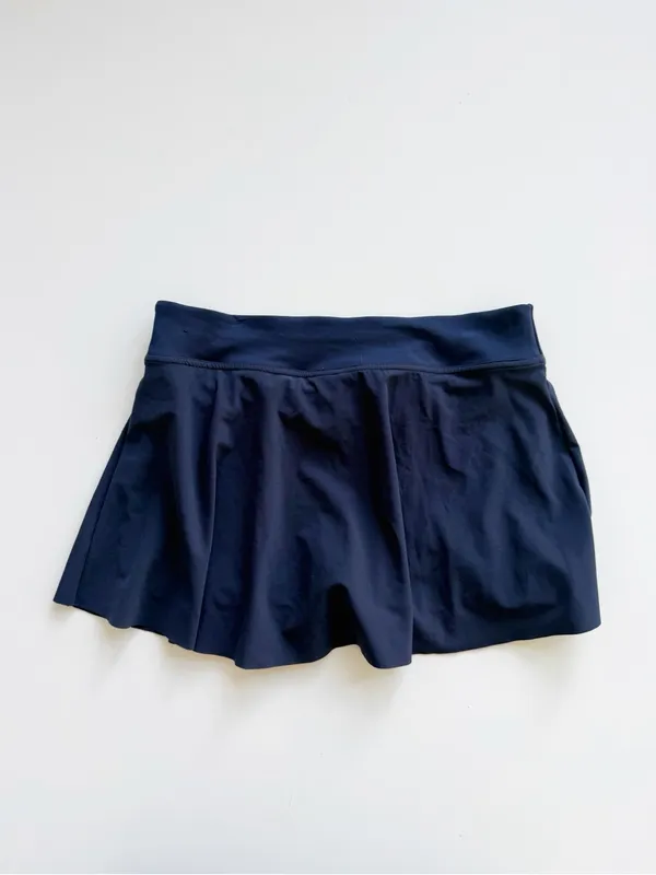 Nike Dri-Fit Tennis Skirt Size Medium - Image 5
