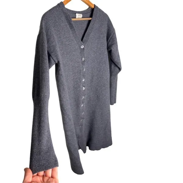 Wilifred Long Cardigan Blue Size Large Merino Wool Dusky Long Sleeves Buttons - Image 5