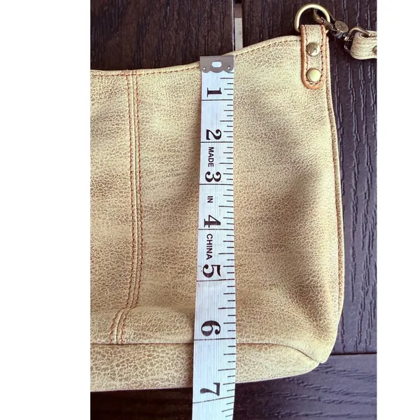 HOBO White/Ivory Gold Patina Leather Small Crossbody Bag Purse Adjustable Strap - Image 8