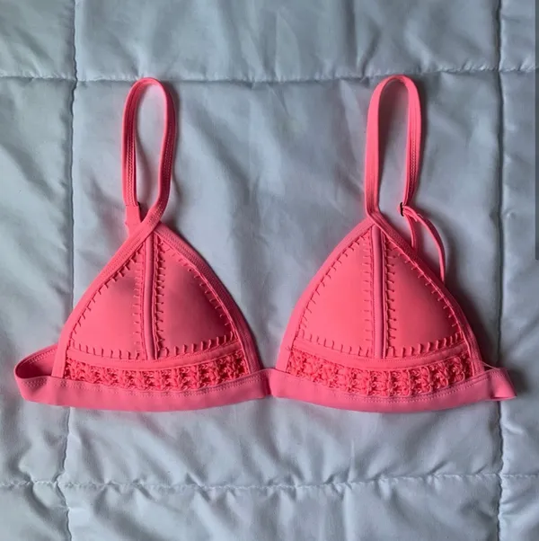 Hot Pink Crotchet Neoprene Tringl Bikini Small Top - Image 2