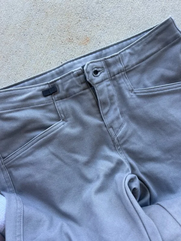 Patagonia‎ grey pants size 2 - Image 7