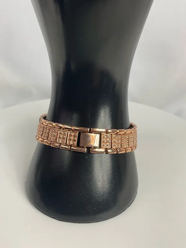 Women’s Rose Gold Tone Rhinestone Watch Roman Numeral Link Bracelet - Image 2