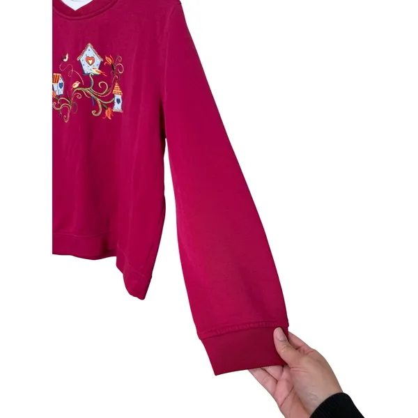 Vintage Studio Works Sport Magenta Embroidered Birdhouse Sweatshirt Size M - Image 3