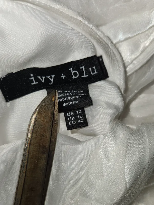 NWT Ivy + Blu White Floral Dress 12 - Image 4