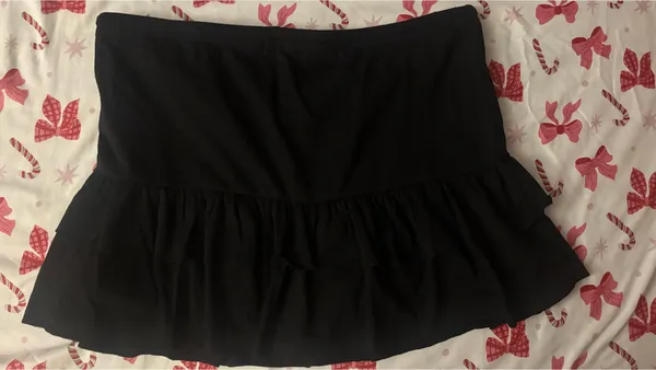 Black mini skirt Size L - Image 3