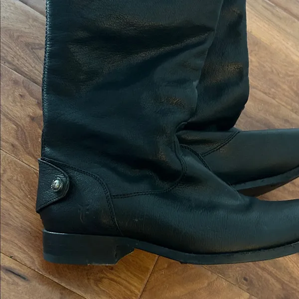 FRYE‎ Women's Melissa Button Back Zip Wide Calf 7 B 76430 4 4001 F 11 - Image 5