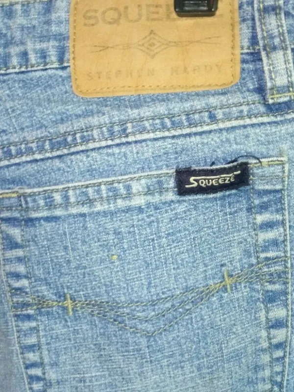 Stephen Hardy Squeeze 30 9/10 Medium Wash Jeans Shorts - Image 5