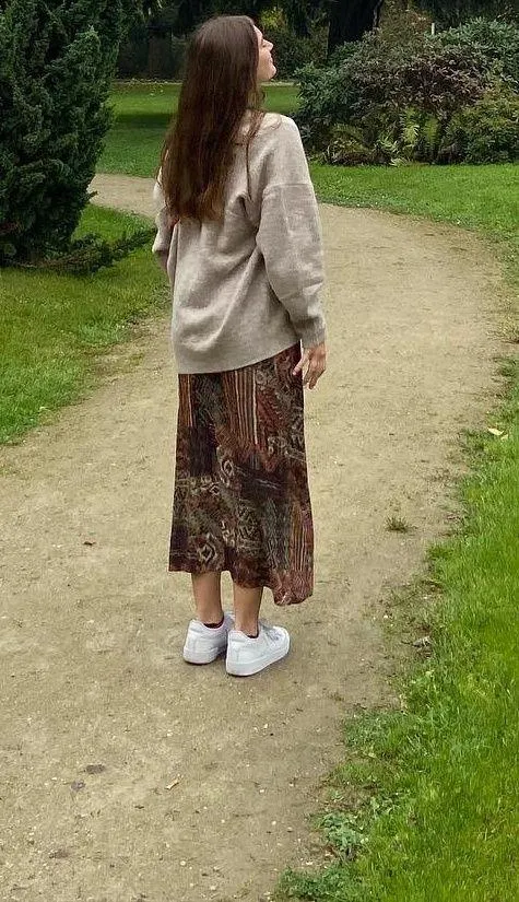 Boutique Maxi Skirt Size M - Image 2