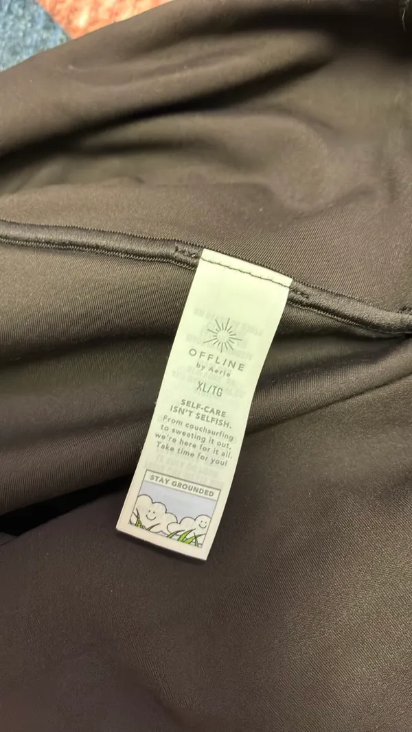 Offline by Aerie bike shorts - Image 6