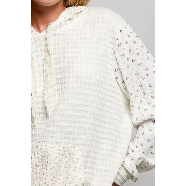 POL Mixed Knit Contrast Print Sleeve Hoodie with Kangaroo Pocket - Medium‎ - Image 6