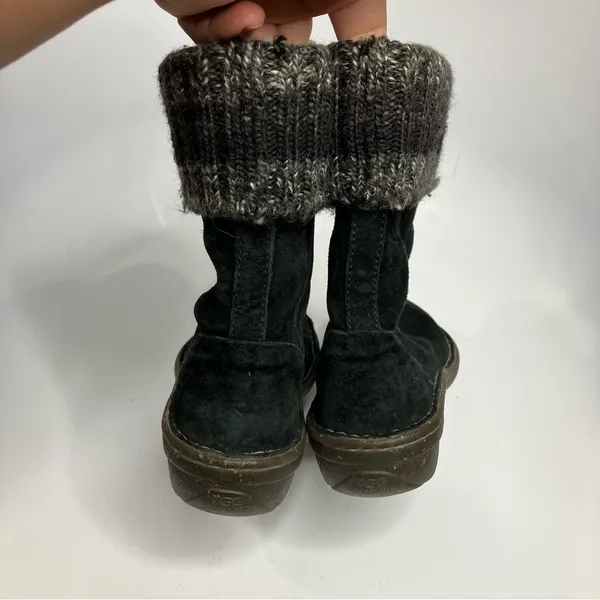 UGG black‎ suede Kaylana boots size 6 - Image 9