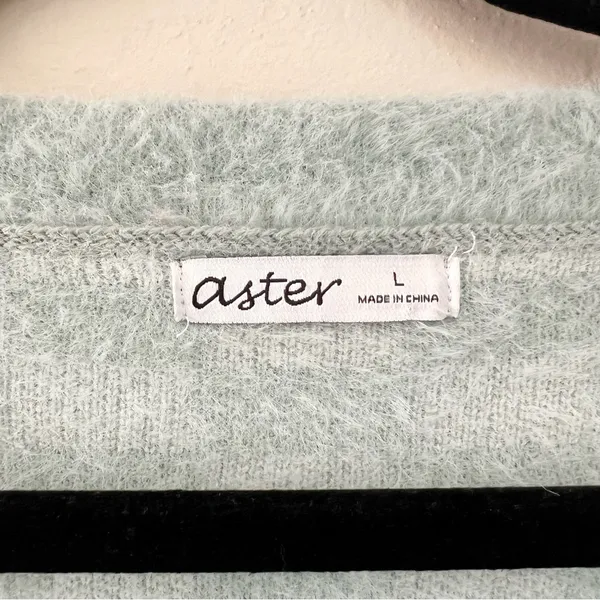 Aster Checkered Knit Cropped Cardigan Sweater Blue Size L - Image 5