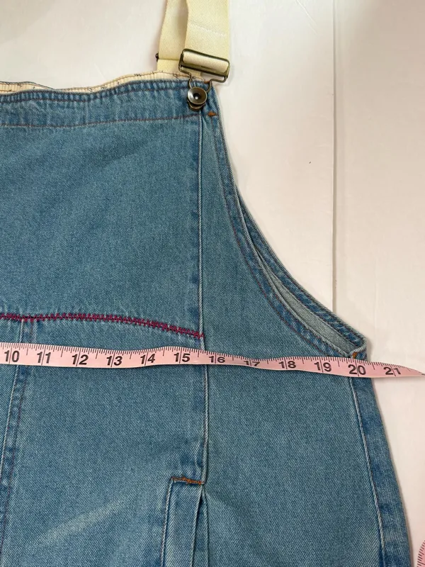 Women’s Denim Overalls Size M Light Wash Distressed Cropped Baggy Utility - Image 10
