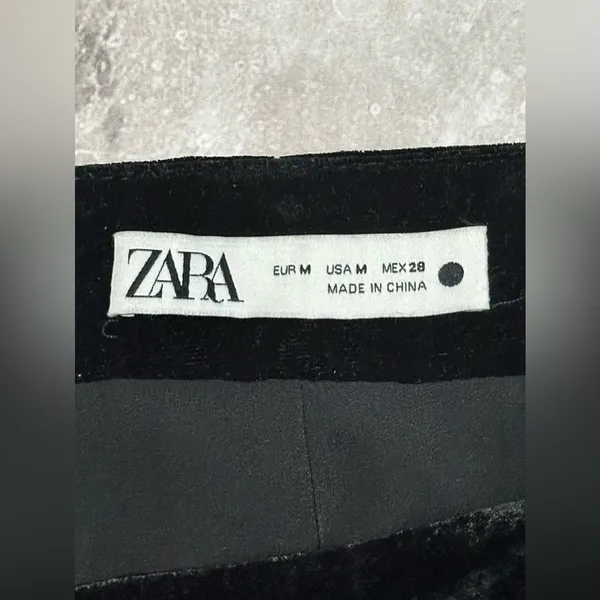 Zara Women’s Black Velvet Style Mini Skirt - Image 5