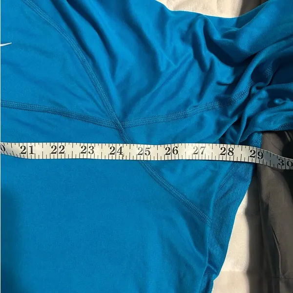 Nike Long-Sleeved Workout Shirt Women's Plus Size 3X Blue Turquoise Athleisure - Image 5