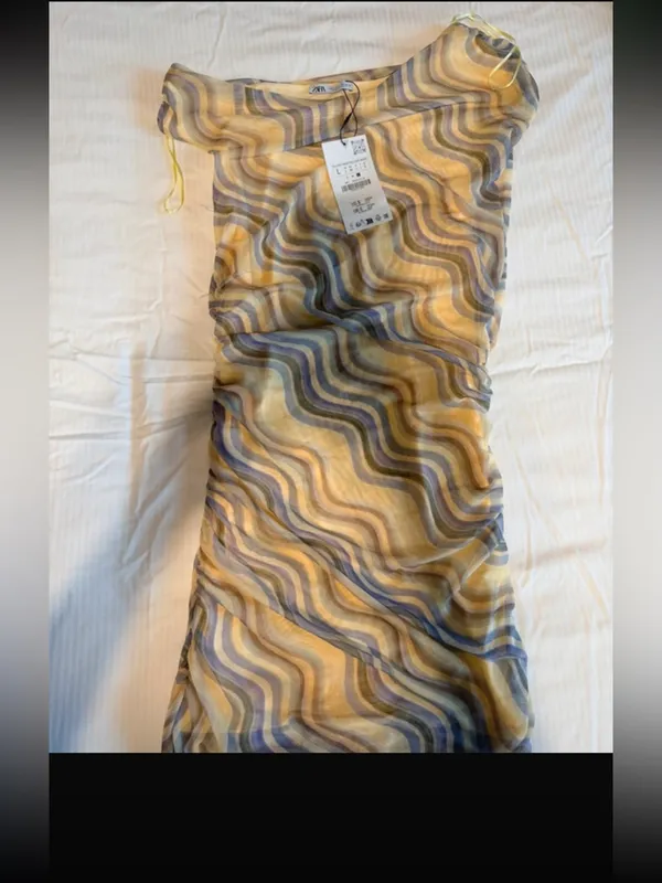 Zara One-Shoulder Mini Dress in Cream and Blue Wave Pattern - Image 2