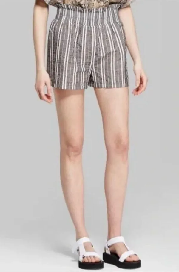 Wild Fable Striped Paperbag shorts size L - Image 2