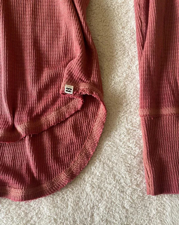 Billabong Long Sleeve - Image 3