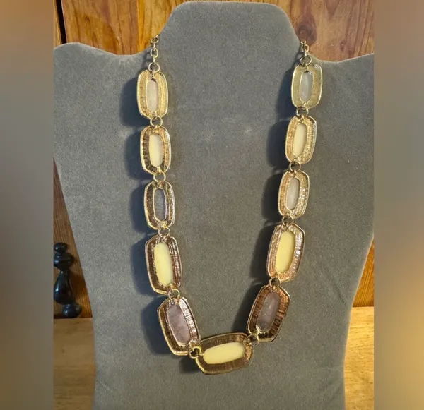 Dana Buchman Gold Tone Yellow Jeweled Rhinestone Necklace - Image 5