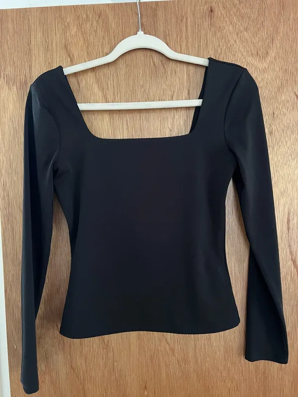 Express Body Contour black Top - Image 5