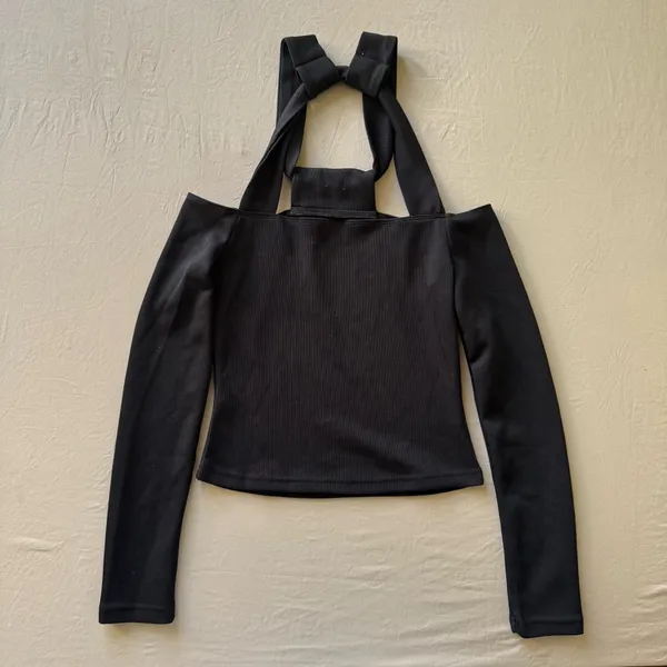 Hanging Neck Off - Image 8