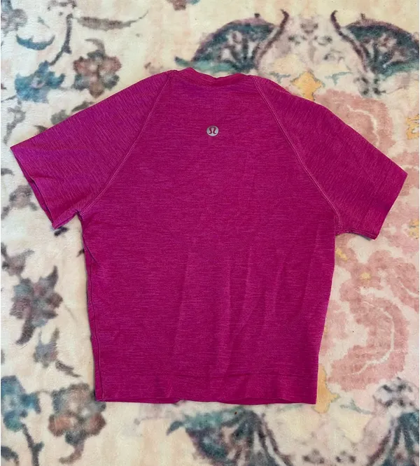 Lululemon Cropped Swiftly Tech Short Sleeve - Image 2