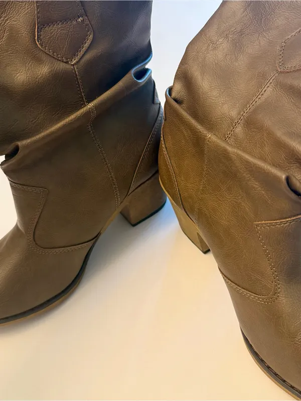 Charles Albert Taupe Slouchy Ankle Booties - Image 4