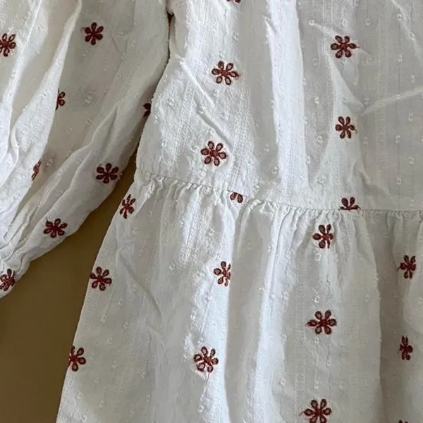 white cottage core floral embroidered blouse top - Image 5