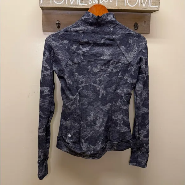 Lululemon Outrun The Elements Half Zip - Image 6
