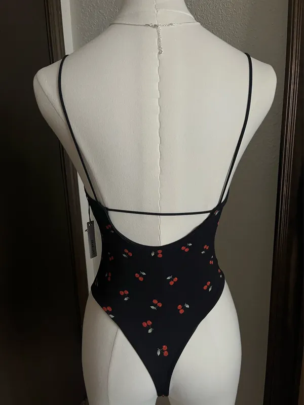 Forever 21 Seamless Cami Bodysuit - Image 2