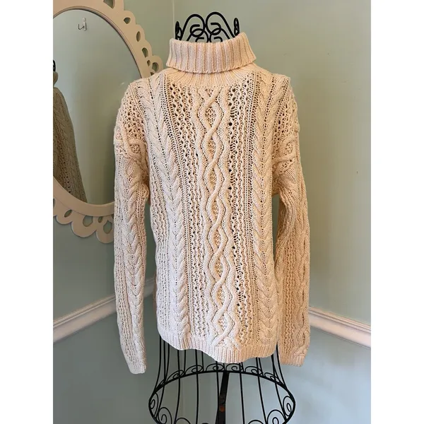 Vintage Yorkshire Knitting Co Ivory Turtle Neck Column‎ Sweater Adult Size M - Image 2