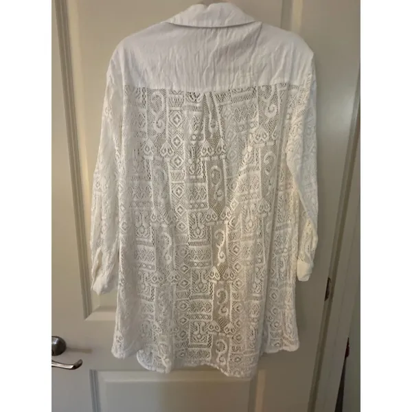 Becca by Rebecca Virtue White Button Down Cover Up Blouse Long Top Women's - Image 2