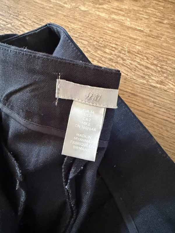 H&M Black Pants - Image 4