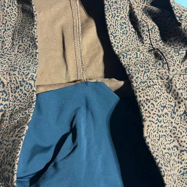 St John Bay (Xl) Cheetah Print Pull On Pants With Tummy Control‎ Panel Preowned - Image 3