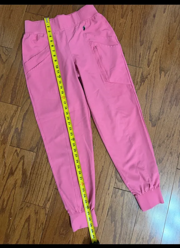 Climate Right by Cuddl Duds Pink Scrub Joggers - size Small. Pockets in front that includes 2 additional pockets. Gently warn & excellent condition. Measurements approximately 13” waist x 11” rise x 39” long. Non-smoking home. priced to sell at as is condition. Don’t like my price, make reasonable offer! And thank you for checking my closet. - Image 6